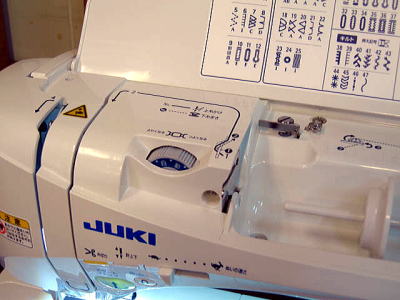 JUKI Exceed Dressmake HZL-F400JP�^ ���������q